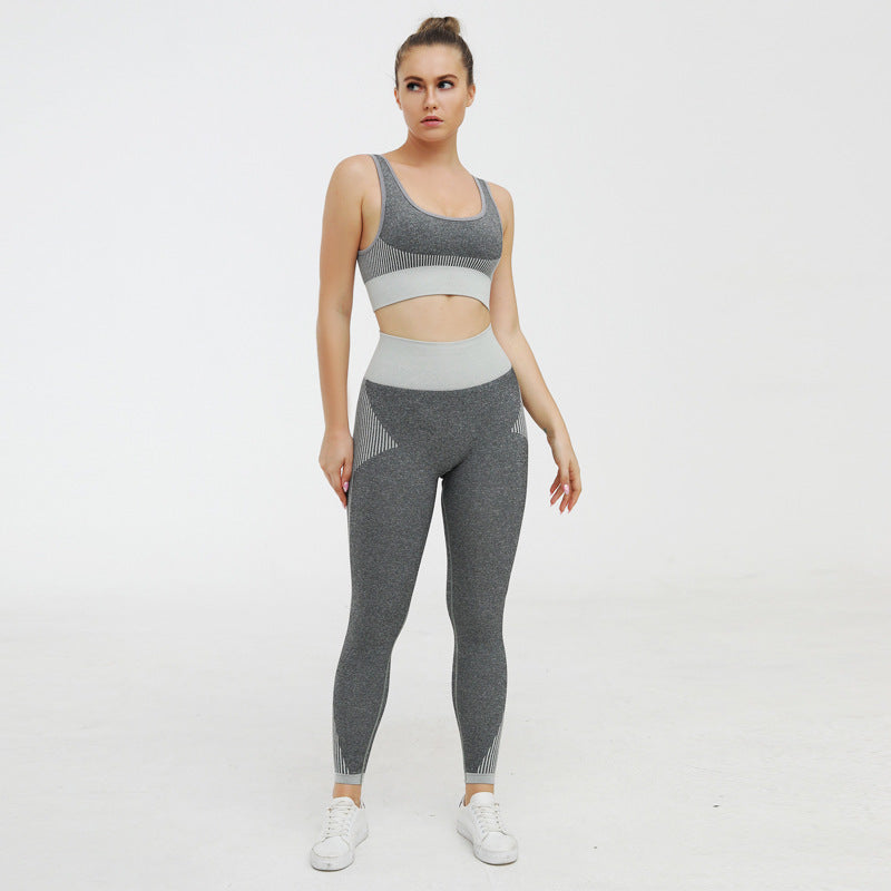 Conjunto de Yoga Deportivo Femenino sin Costuras Absorbente