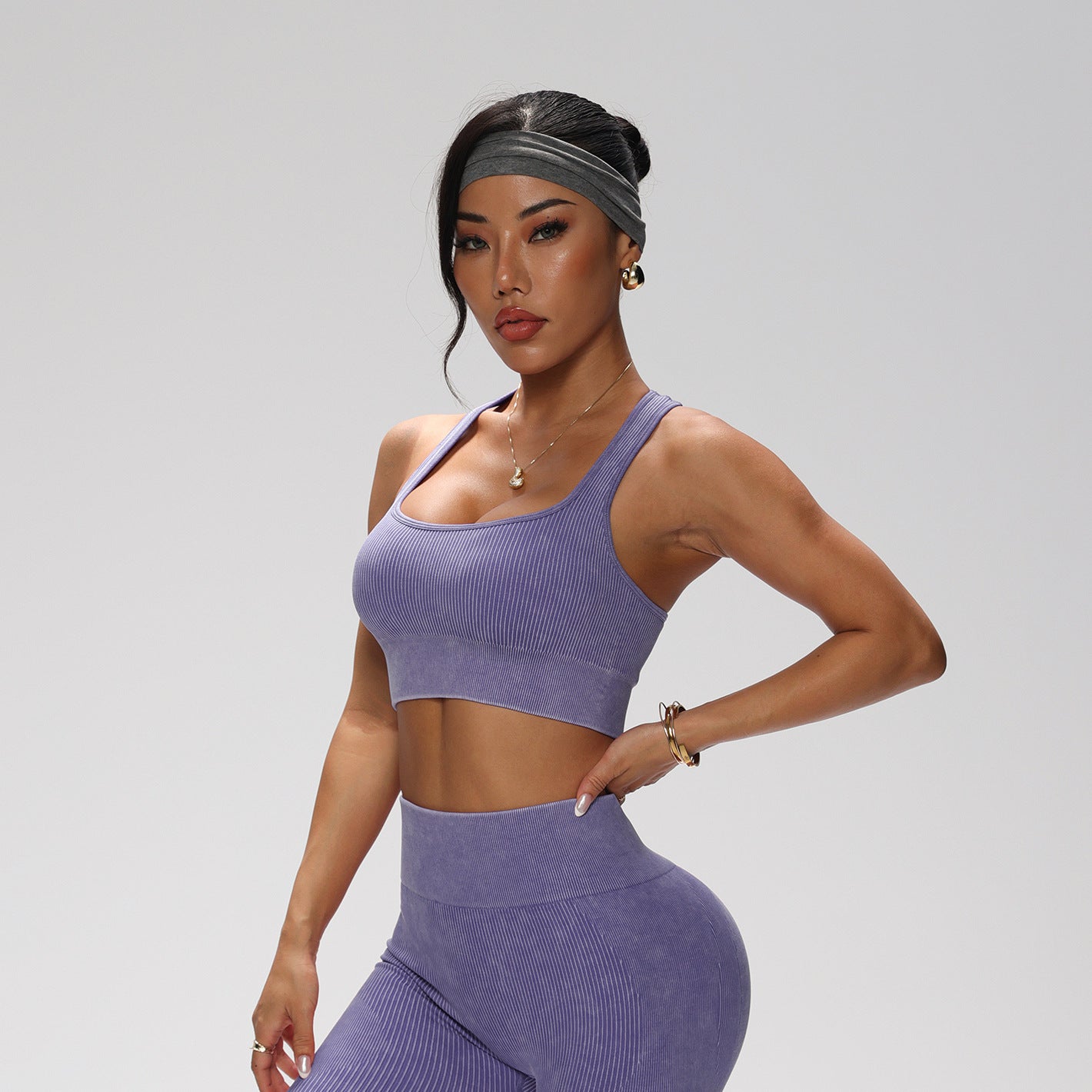 Conjunto de yoga de secado rápido: bra deportivo, chaleco, leggings